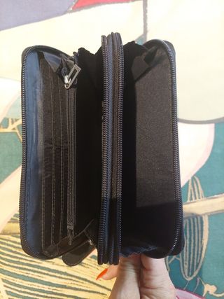 Cartera Guess