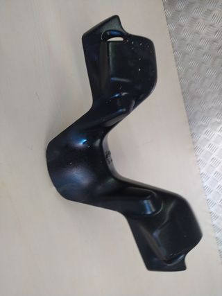 -Peugeot Elyseo 50 cc, 2 tiempos.Tapa manillar