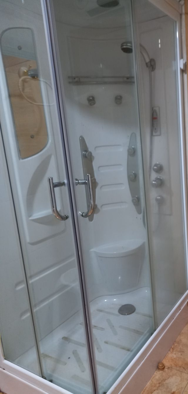 Cabina Ducha Hidromasaje con radio