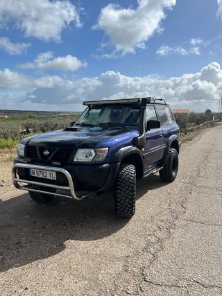 Nissan Patrol 2000