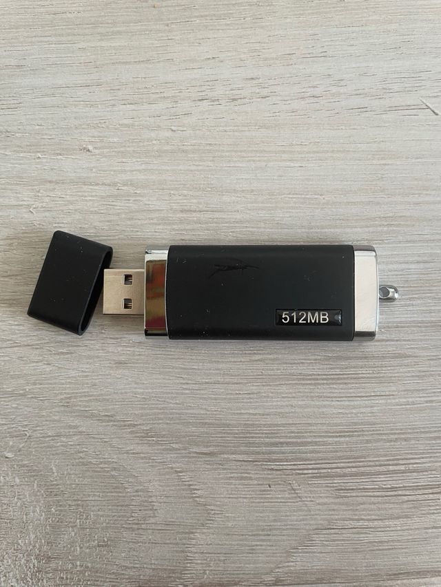 Graves Records chiavetta USB key pen-drive