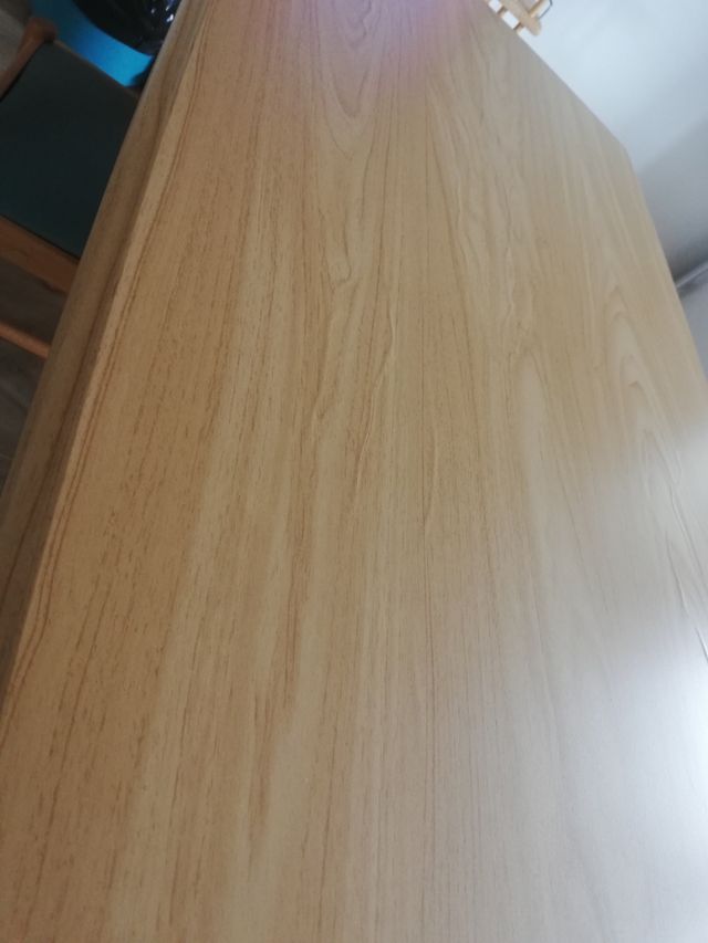 Mesa, sillas y Taburetes marca Cancio