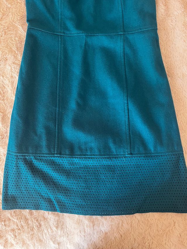 Precioso vestido de Pedro del Hierro. Talla 38