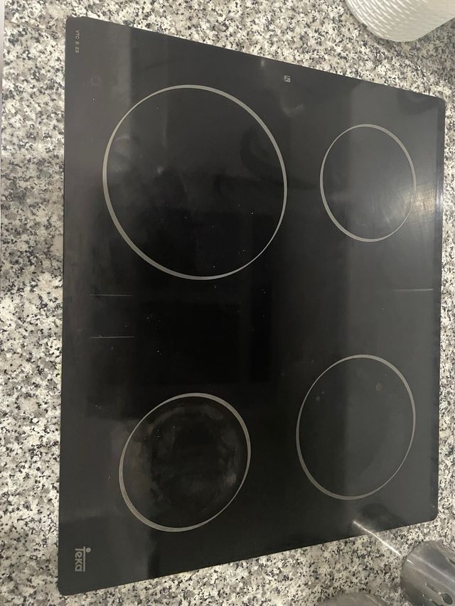 conjunto de vitro y horno