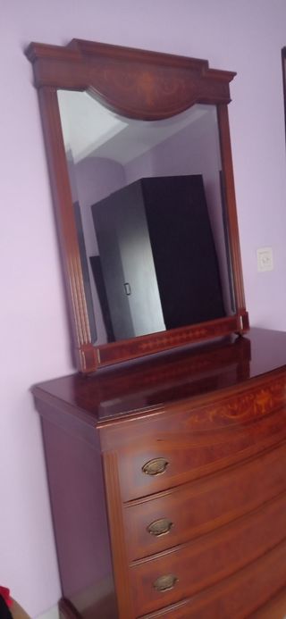 Cómoda ...Espejo 1,10 Alto por 90 Ancho