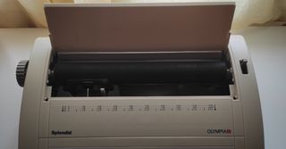 Máquina de escribir Olympia