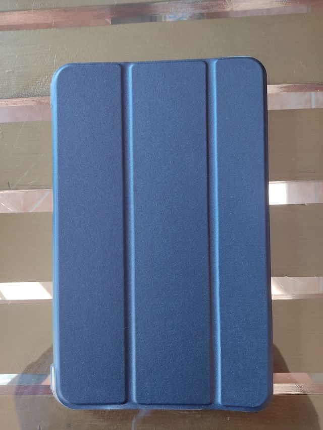 Funda tablet Samsung tab a T580 nueva