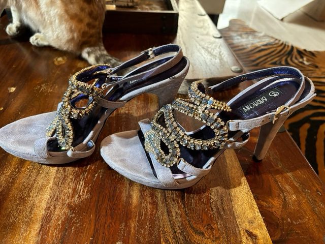 Sandali gioiello camoscio azzurro