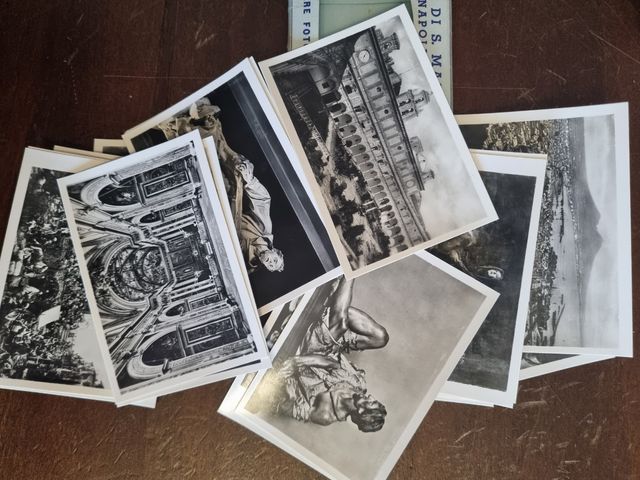 Cartoline da collezione:Lugano, Napoli, Elba .