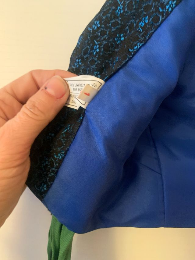 Traje saraguei recien nacido