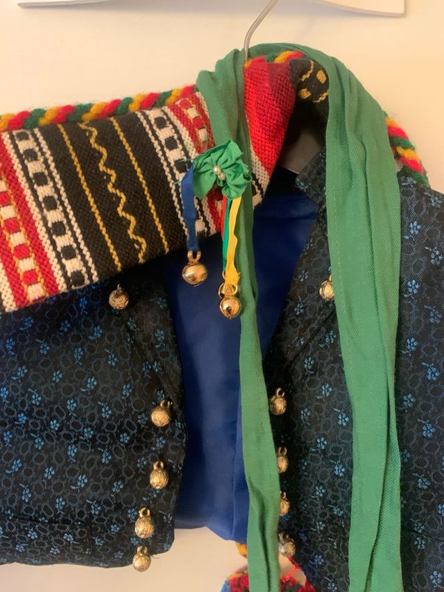 Traje saraguei recien nacido