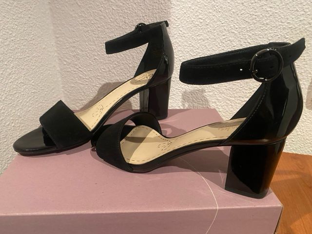 Sandalias charol y ante nuevísimas