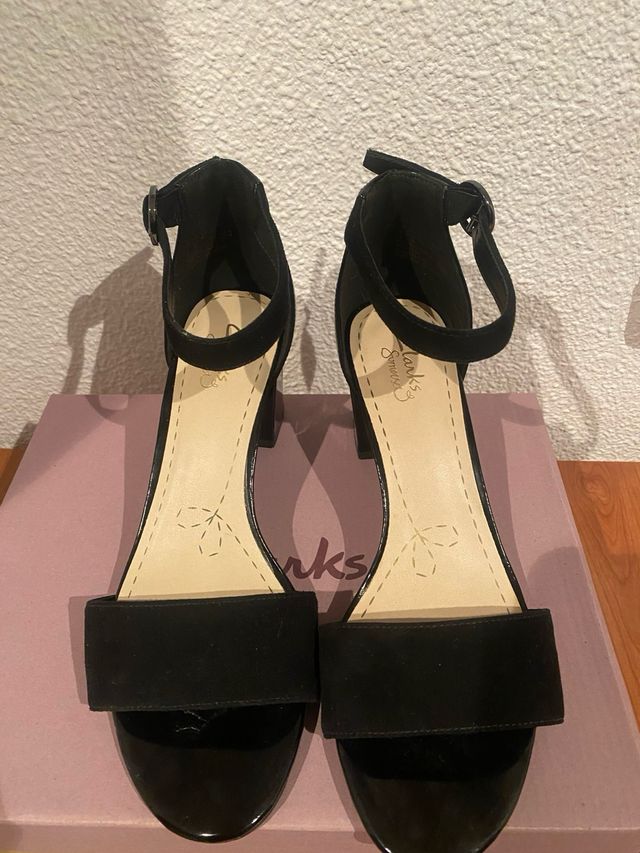 Sandalias charol y ante nuevísimas