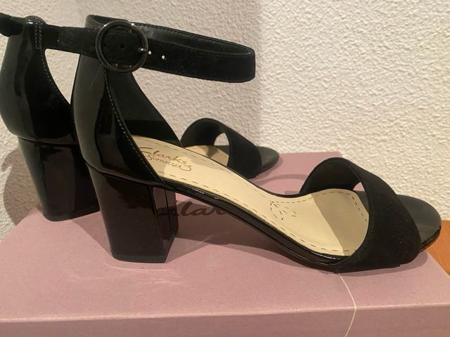 Sandalias charol y ante nuevísimas