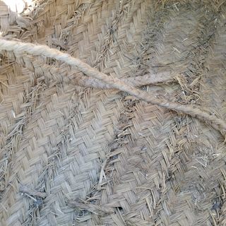 Capazo de esparto antiguo