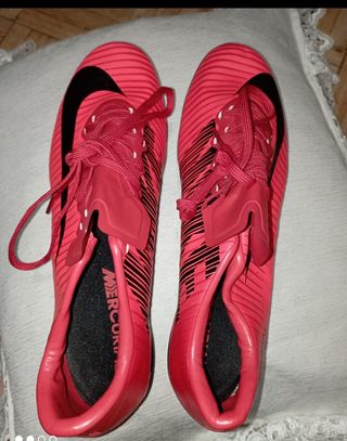 BOTAS DE FÚTBOL