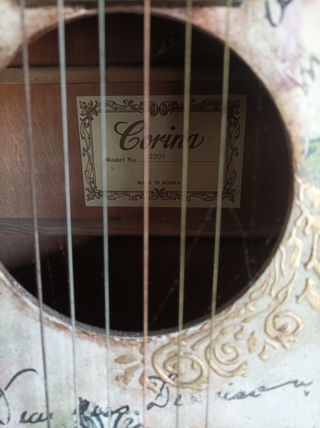 Guitar acústic coreana tocar y/o decoracion atretz