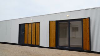 Casa Contenedor, Mobil Home con baño y dormitorio.