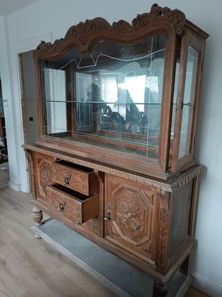 Mueble vitrina rustica