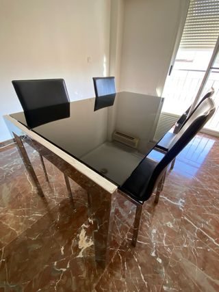 Mesa comedor moderna extensible + sillas