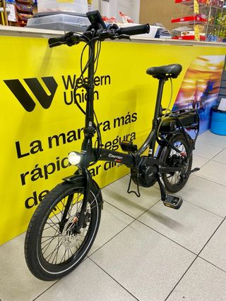 Vendo bicicleta electrica de paseo plegable .