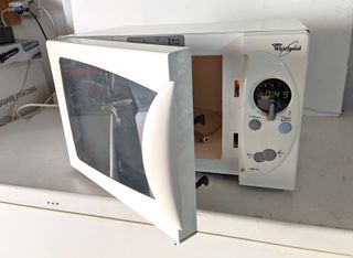 forno microonde Whirlpool AMW 201  bianco 18 Litri