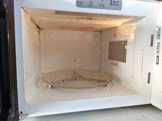 forno microonde Whirlpool AMW 201  bianco 18 Litri