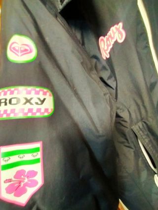 Plumas nieve/ lluvia forro estrellas Roxy 