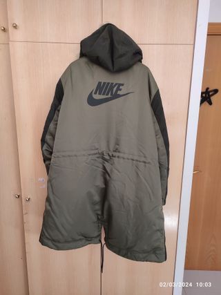 Parca White Space - Nike