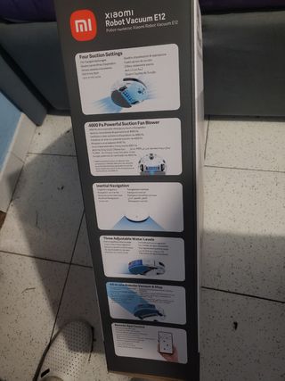 Robot aspirador y fregadora 