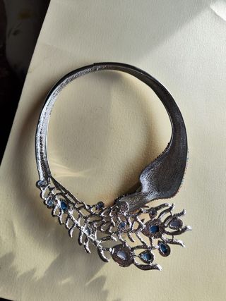 Collar