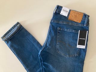 Jack & Jones. Pantalón vaquero azul. W33 L34
