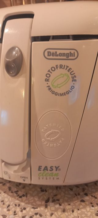 Friggitrice De Longhi easy clean