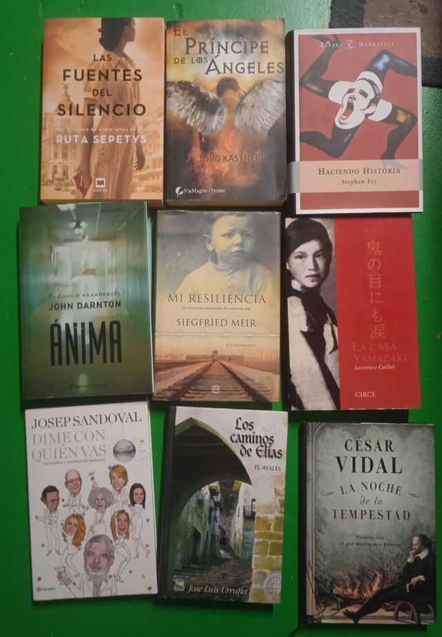 Novelas  / variedad autores