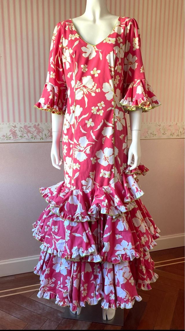 Vestido flamenco flores Mari cruz
