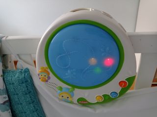 Móvil de cuna Playskool