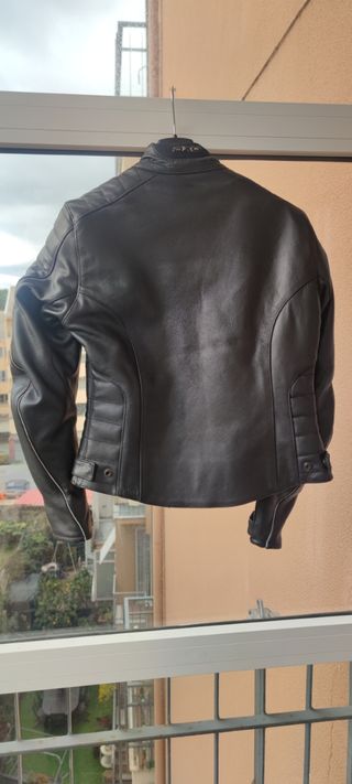 Giacca in pelle donna per moto axo