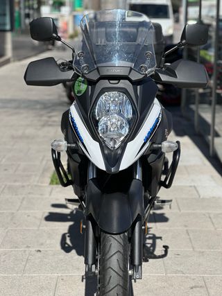 SUZUKI V-STROM 650