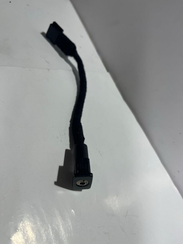 CABLE TOMA AUX SAAB 9.3