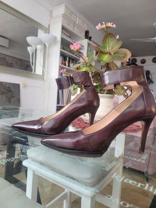 Zapato salón italiano cuero