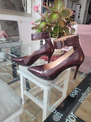 Zapato salón italiano cuero