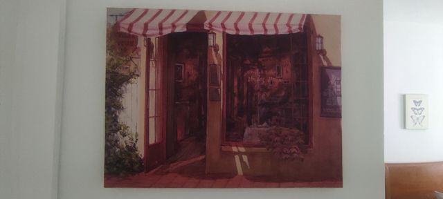 Cuadro _ lienzo en marco madera.