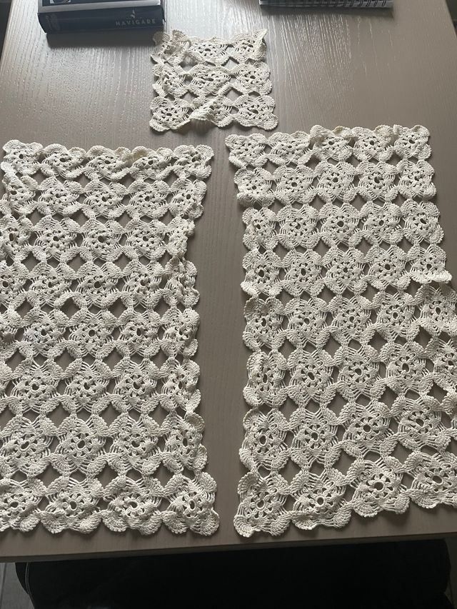 Centrini fatti a mano