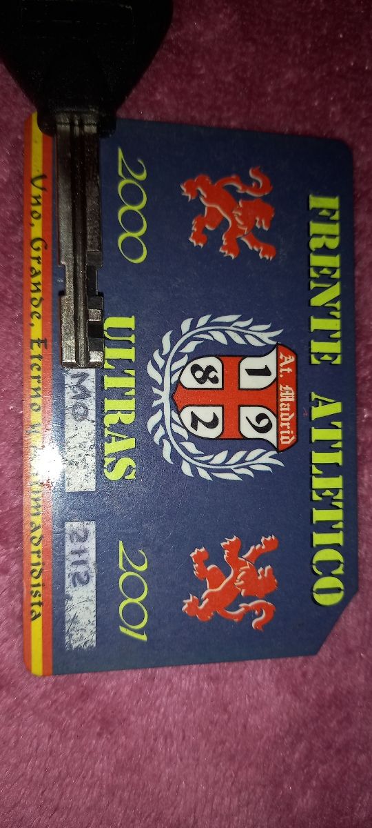 Carnet frente atletico