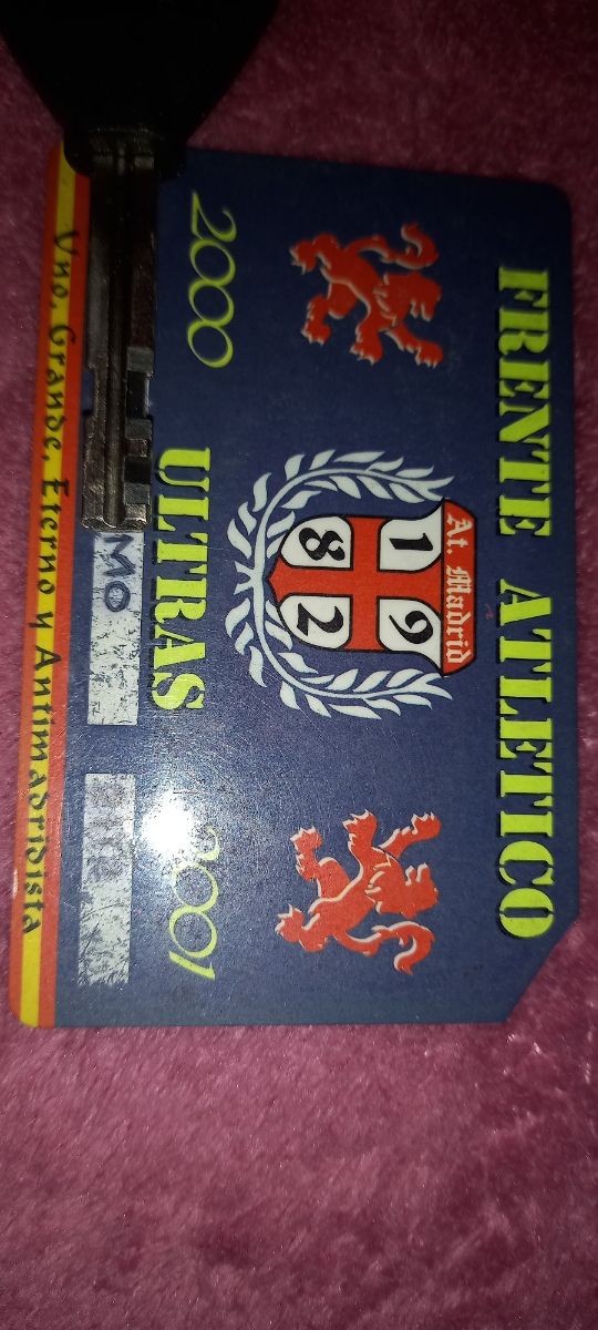Carnet frente atletico