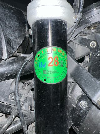 Husqvarna svartpilen 401 (scrambler)