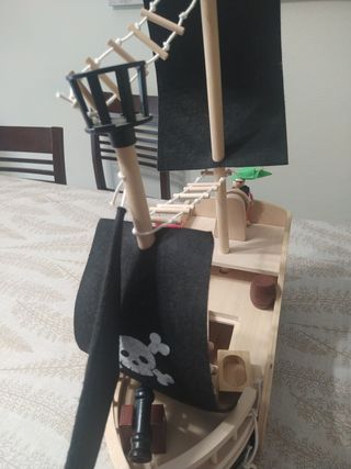 Barco pirata madera