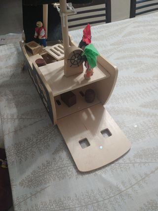 Barco pirata madera