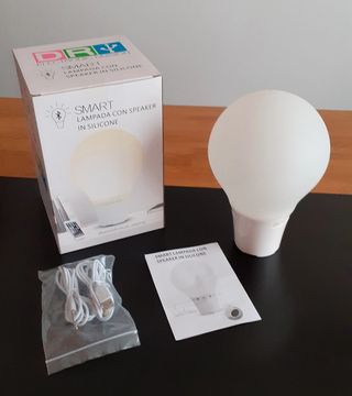 Lampada Smart a Led Multicolore con Speaker