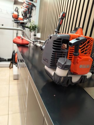 Desbrozadora oleo mac Sparta 381T Stihl Husqvarna